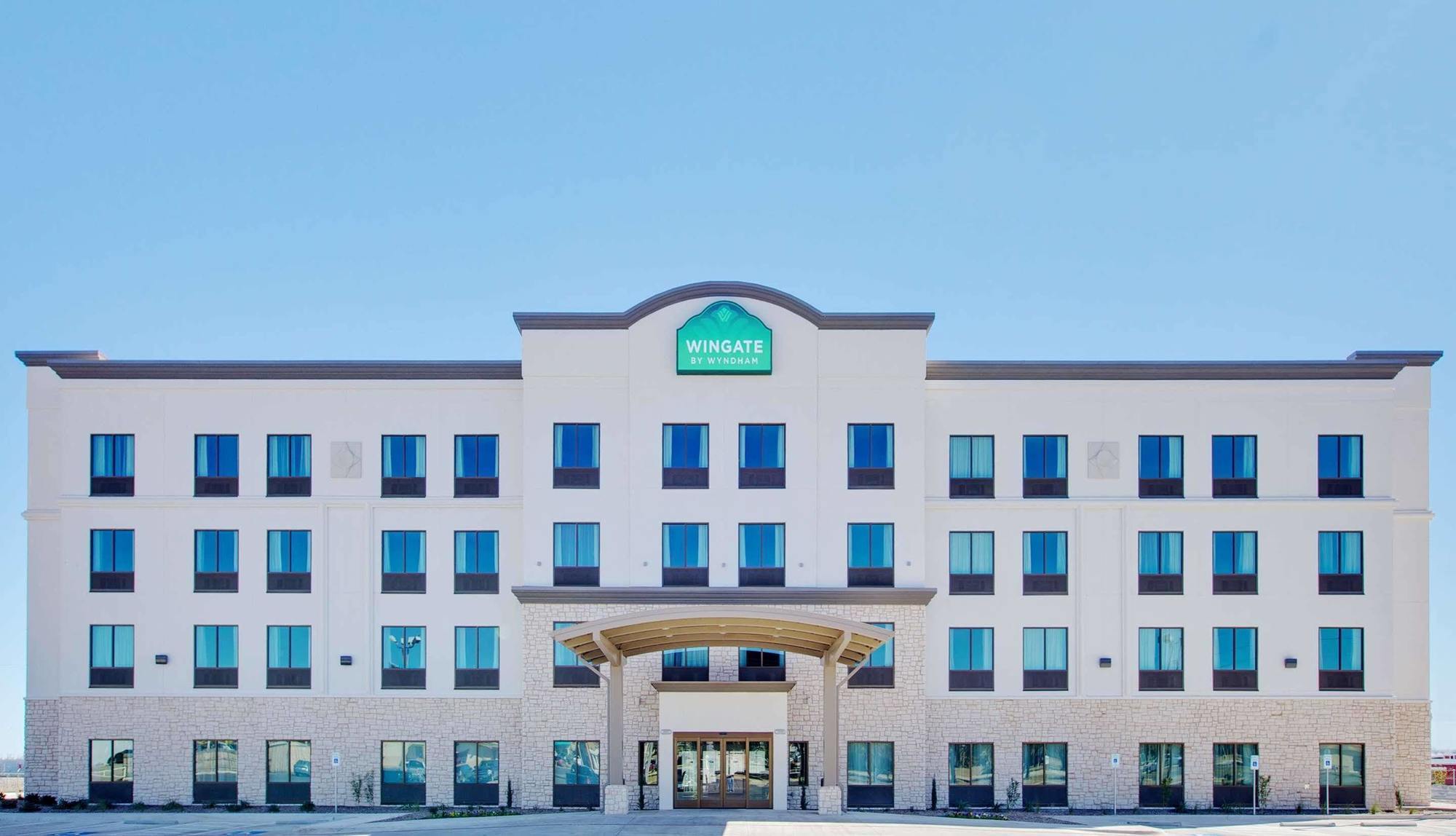 Wingate By Wyndham San Angelo Hotel Exterior photo